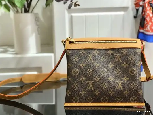 Frstbag ru VUITTON SLANTING LOUIS 0605